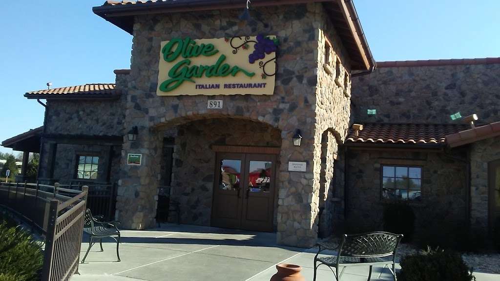 Olive Garden Italian Restaurant | 891 Foxcroft Ave, Martinsburg, WV 25401, USA | Phone: (304) 260-1080