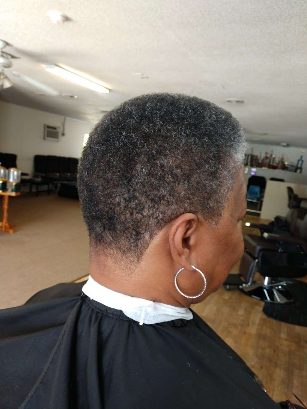 Distinguished Kuts | 1411 Charlotte Hwy, Lancaster, SC 29720, USA | Phone: (803) 285-1202