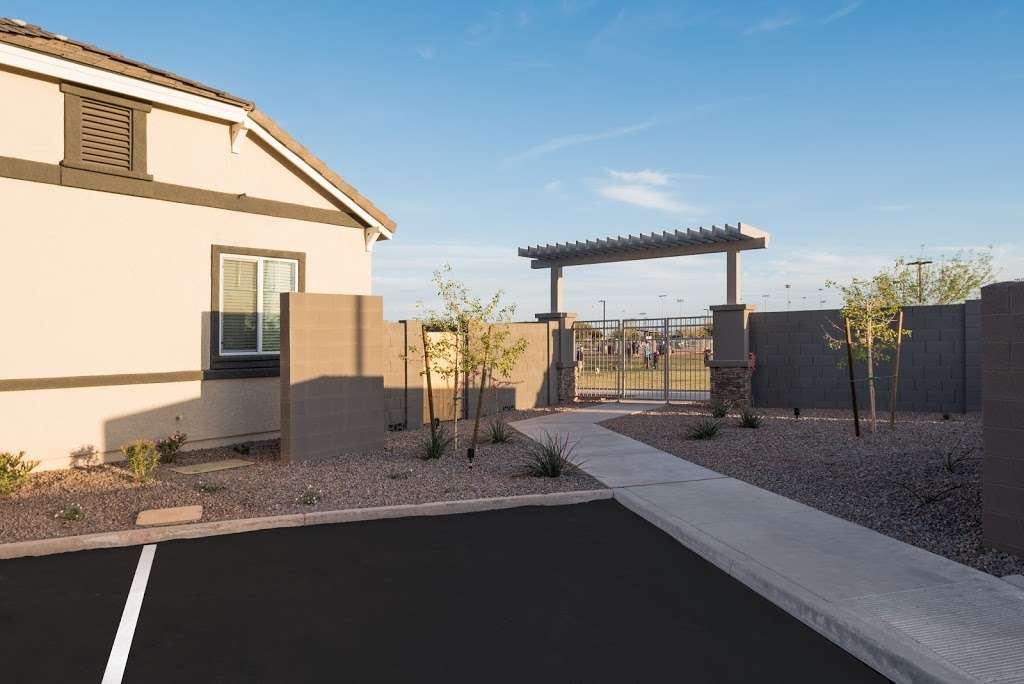 Bungalows on Olive Apartments | 8201 W Olive Ave, Peoria, AZ 85345, USA | Phone: (623) 388-3230