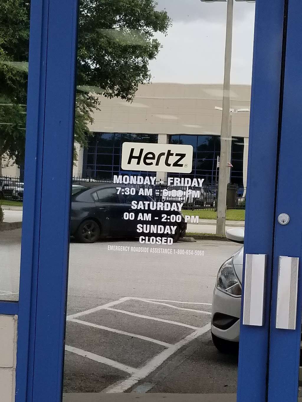 Hertz | 9001 E Colonial Dr, Orlando, FL 32817, USA | Phone: (407) 737-1103