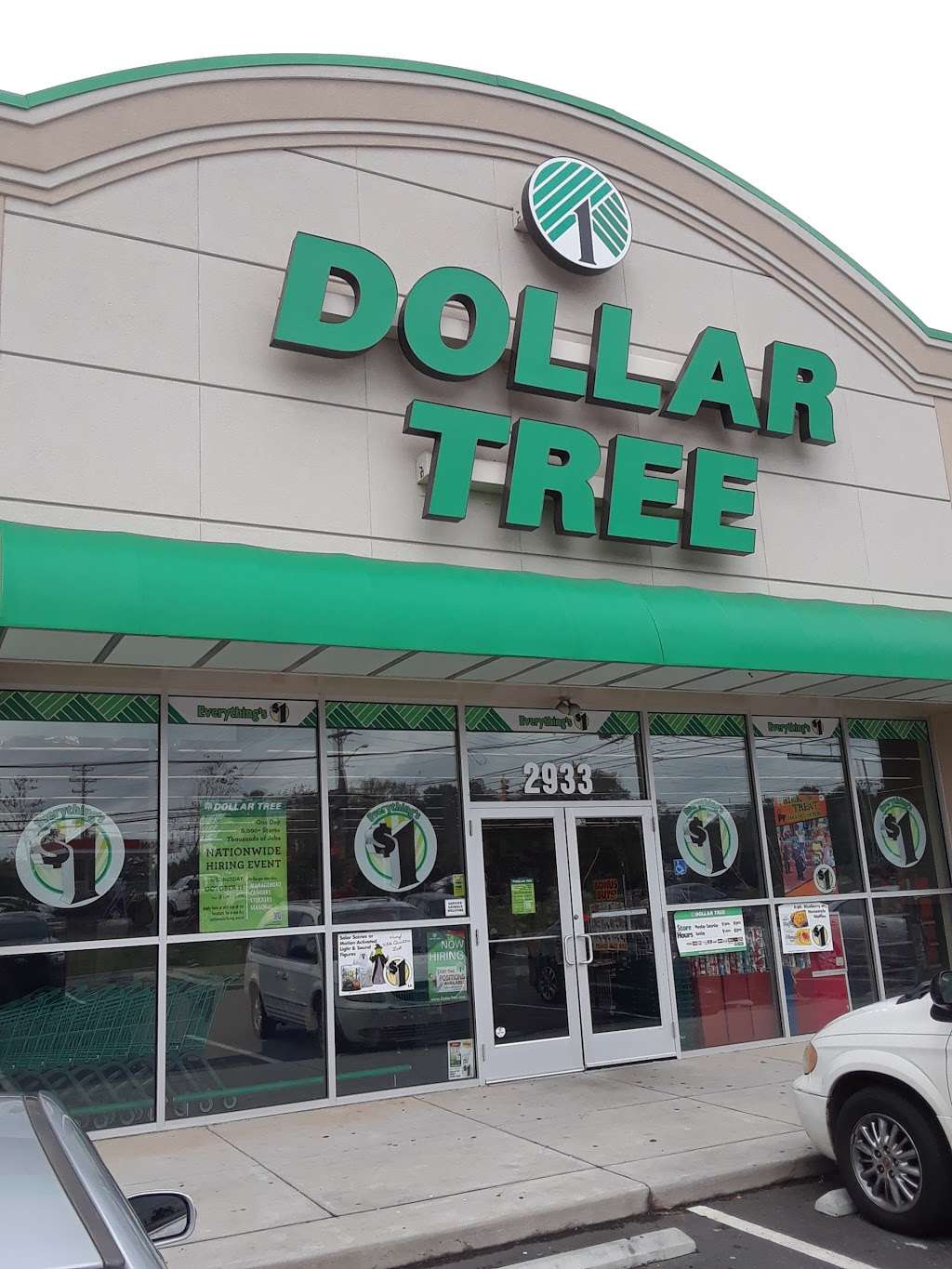 Dollar Tree | 2933 Mt Holly-Huntersville Rd, Charlotte, NC 28214, USA | Phone: (704) 392-0360