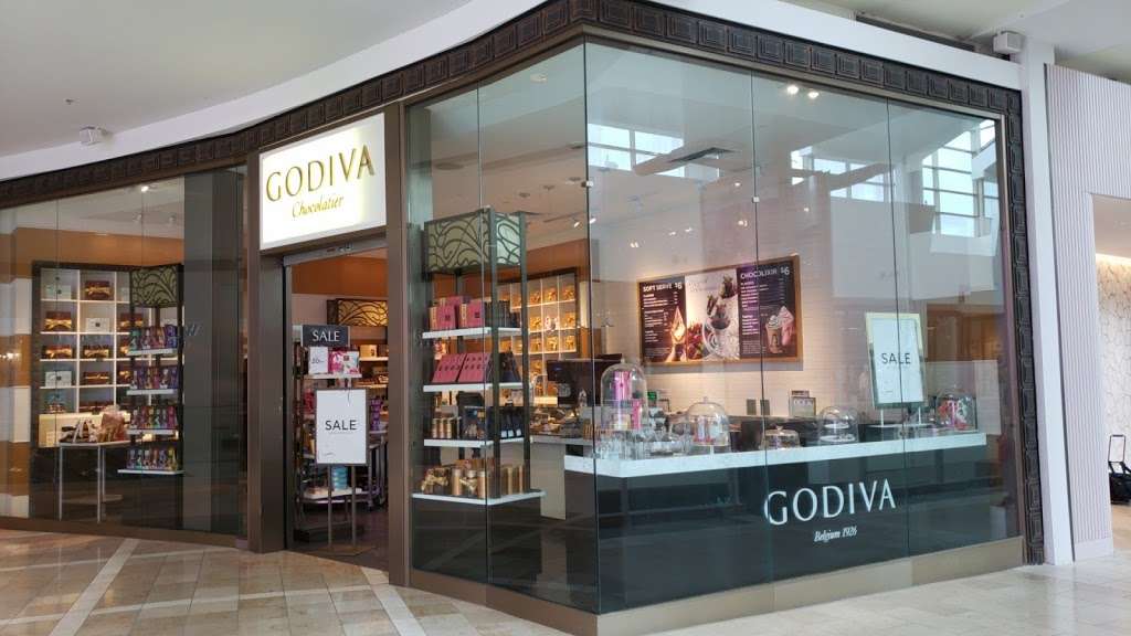 Godiva Chocolatier | 2162 Garden State Plaza Blvd, Paramus, NJ 07652 | Phone: (201) 843-2326