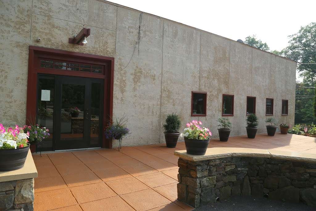 Terra Rustica | 550 N State Rd, Briarcliff Manor, NY 10510, USA | Phone: (914) 923-8300
