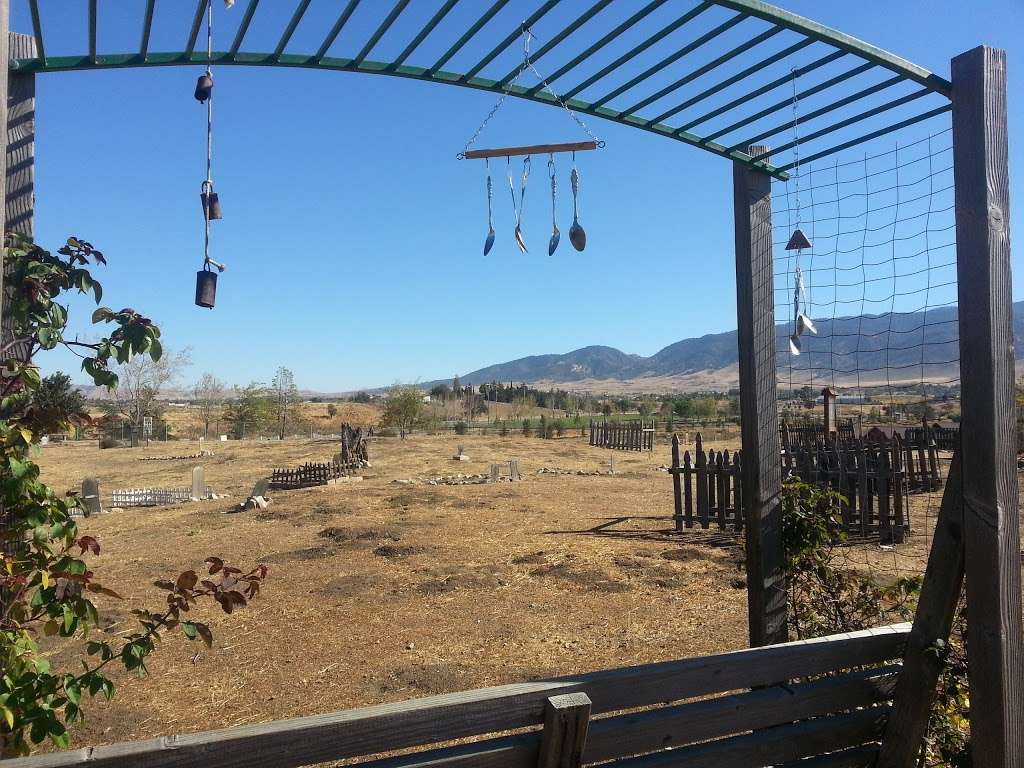 Old Tehachapi Cemetery | 22047-22101 Lilac St, Golden Hills, CA 93561, USA