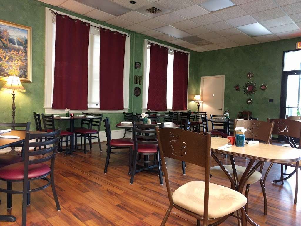 Krua Thai Cafe | 45 E Main St, Dallastown, PA 17313, USA | Phone: (717) 501-4154