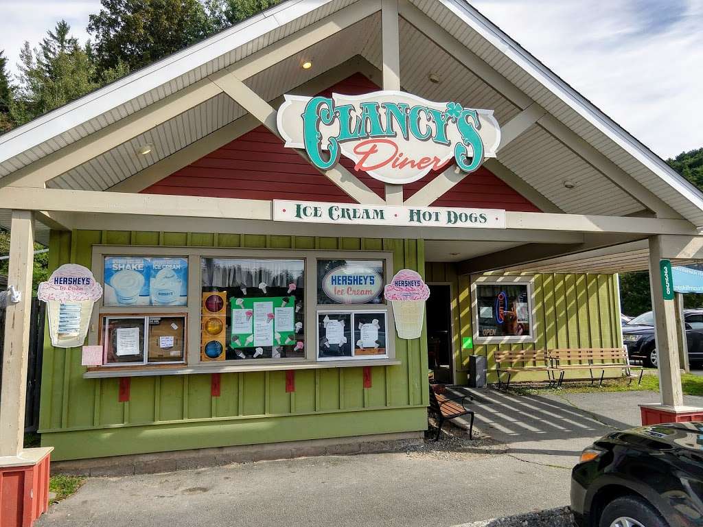 Clancys Coffee Shop | 3358 NY-97, Barryville, NY 12719, USA | Phone: (845) 557-0234