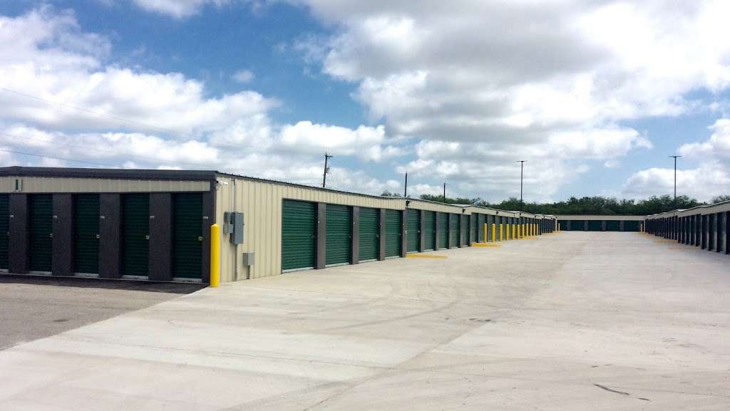 China Grove Mini Storage | 6755 US Hwy 87 E, San Antonio, TX 78263, USA | Phone: (210) 648-6562