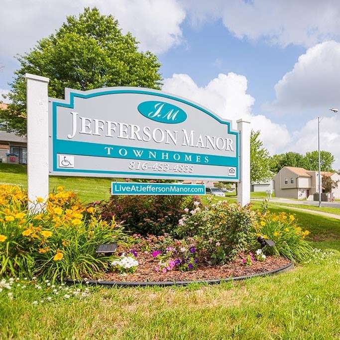 Jefferson Manor Apartments | 600 NW 62nd St, Kansas City, MO 64118 | Phone: (816) 844-6336