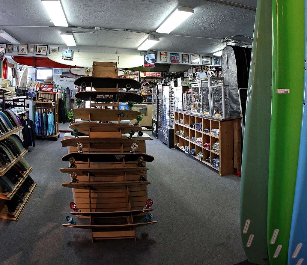 Wave Front Surf Shop | 154 E Thompson Blvd, Ventura, CA 93001, USA | Phone: (805) 652-2201