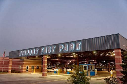 Airport Fast Park CLE | 18899 Snow Rd, Brook Park, OH 44142, USA | Phone: (216) 265-0500