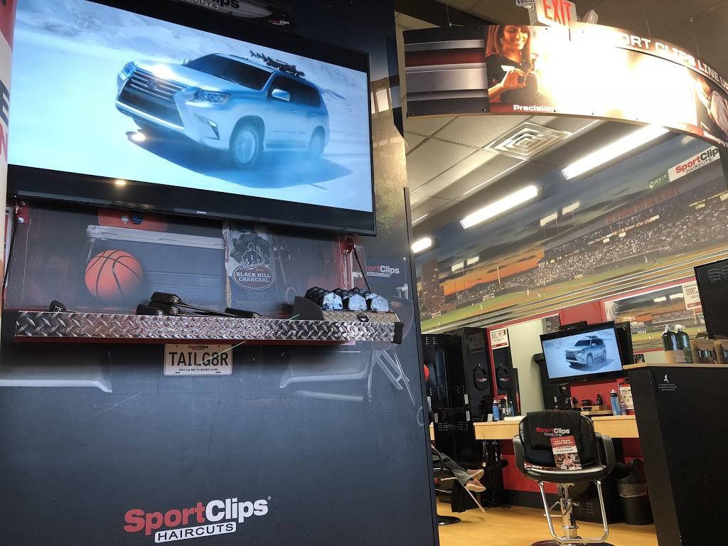 Sport Clips Haircuts of La Vista at Southport | 12121 Mcdermott Plaza, La Vista, NE 68128 | Phone: (402) 505-9027