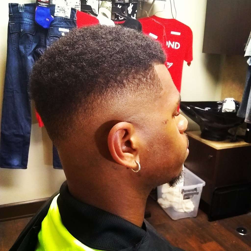 Slick Robs Barbershop | 11200 Broadway St #1410, Pearland, TX 77584 | Phone: (832) 987-6498