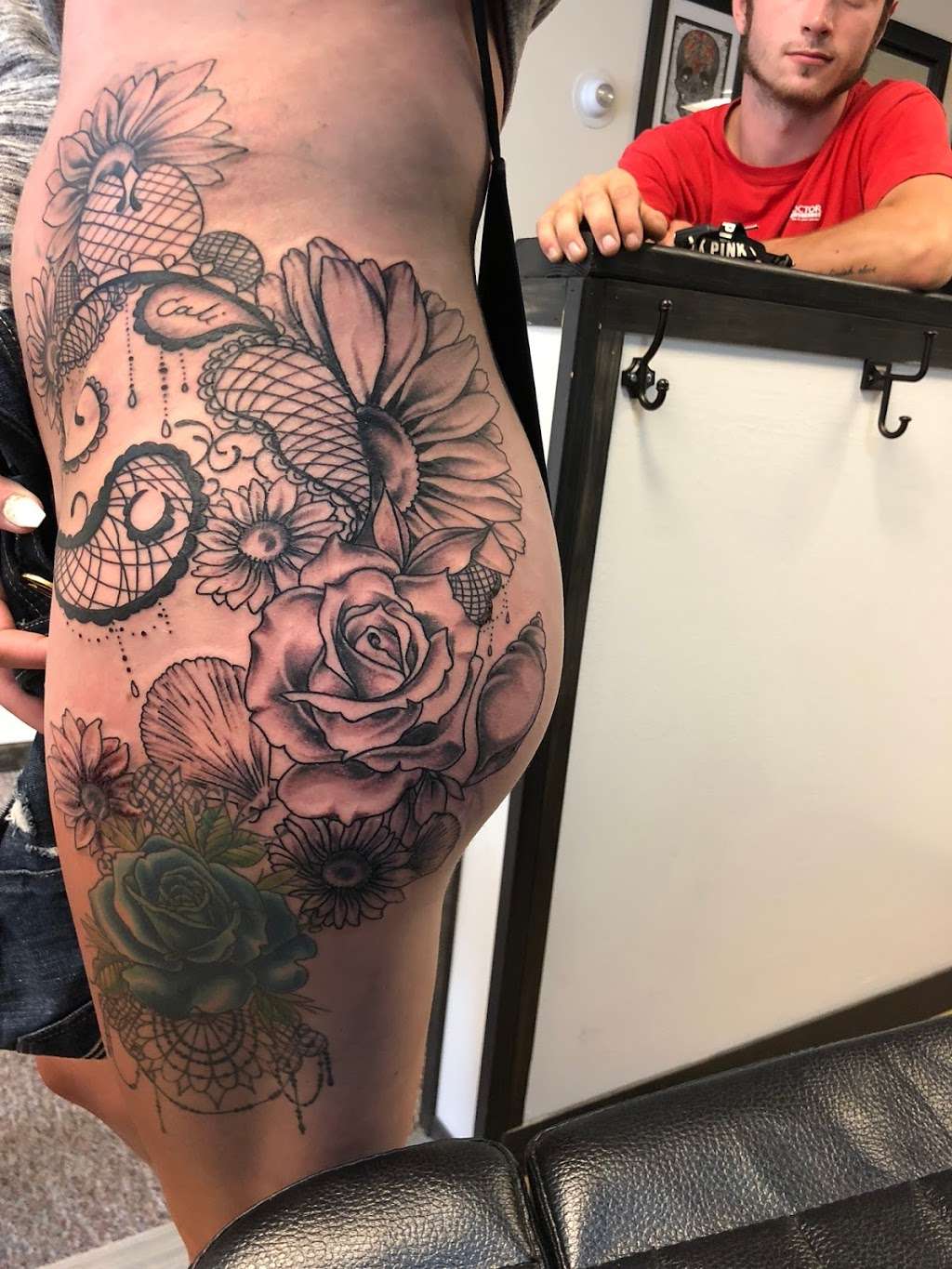 Slammin Ink Tattoo & Body Piercings | 653 W Racine St, Jefferson, WI 53549, USA | Phone: (920) 674-2424