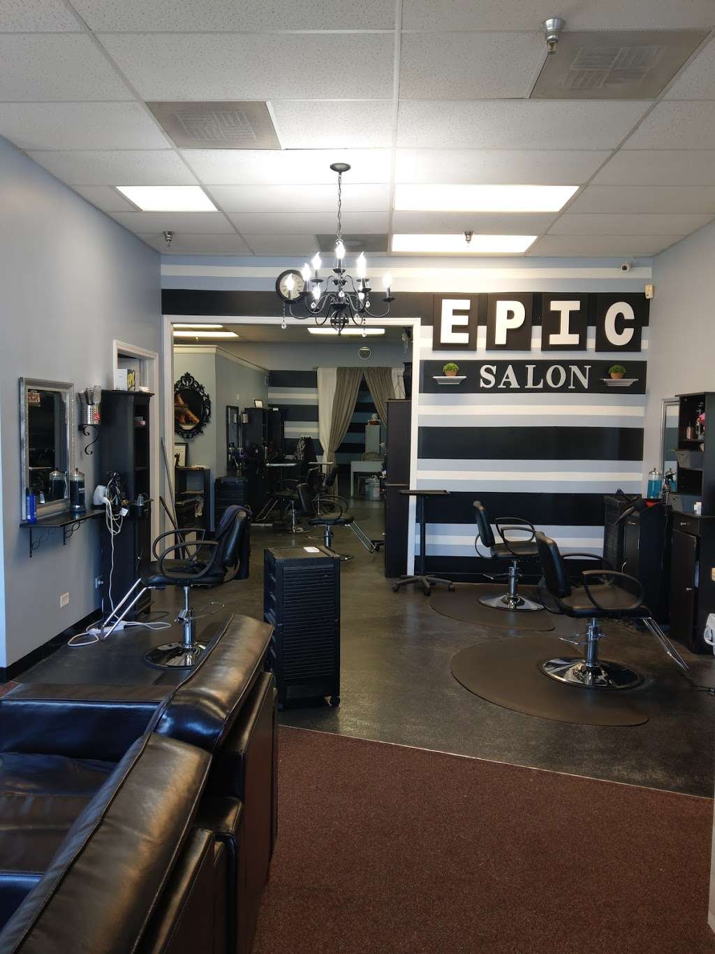 Epic Salon | 1487 Fair Oaks Rd, Carol Stream, IL 60188, USA | Phone: (630) 433-0581