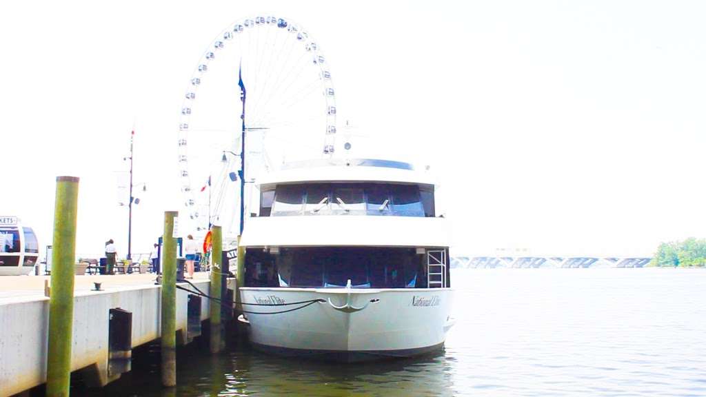 National Elite Yacht Charter | 165 Waterfront St, National Harbor, MD 20745, USA | Phone: (202) 554-8000