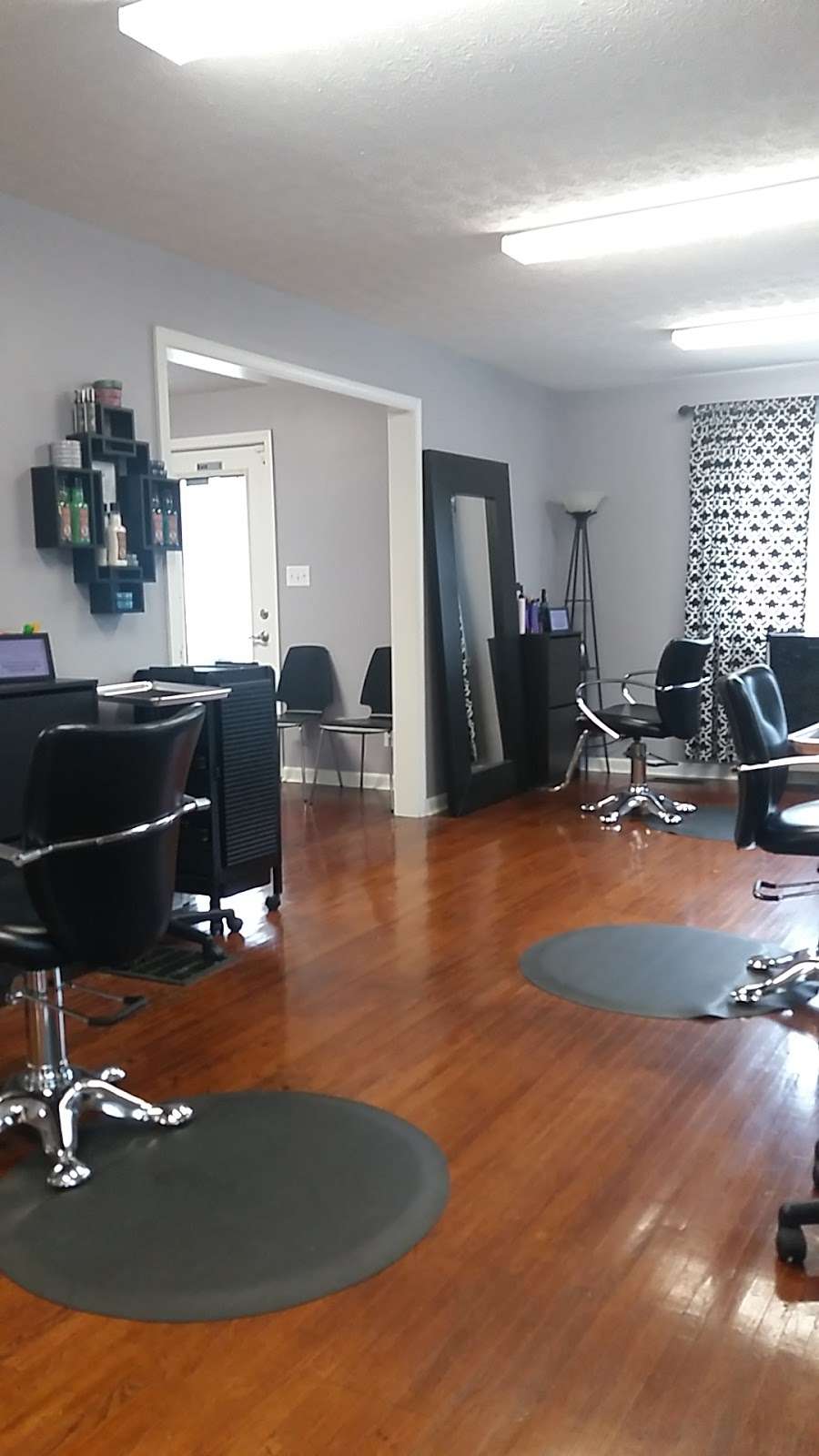 Envy Salon | 8705 Southeastern Ave, Indianapolis, IN 46239 | Phone: (317) 862-2021