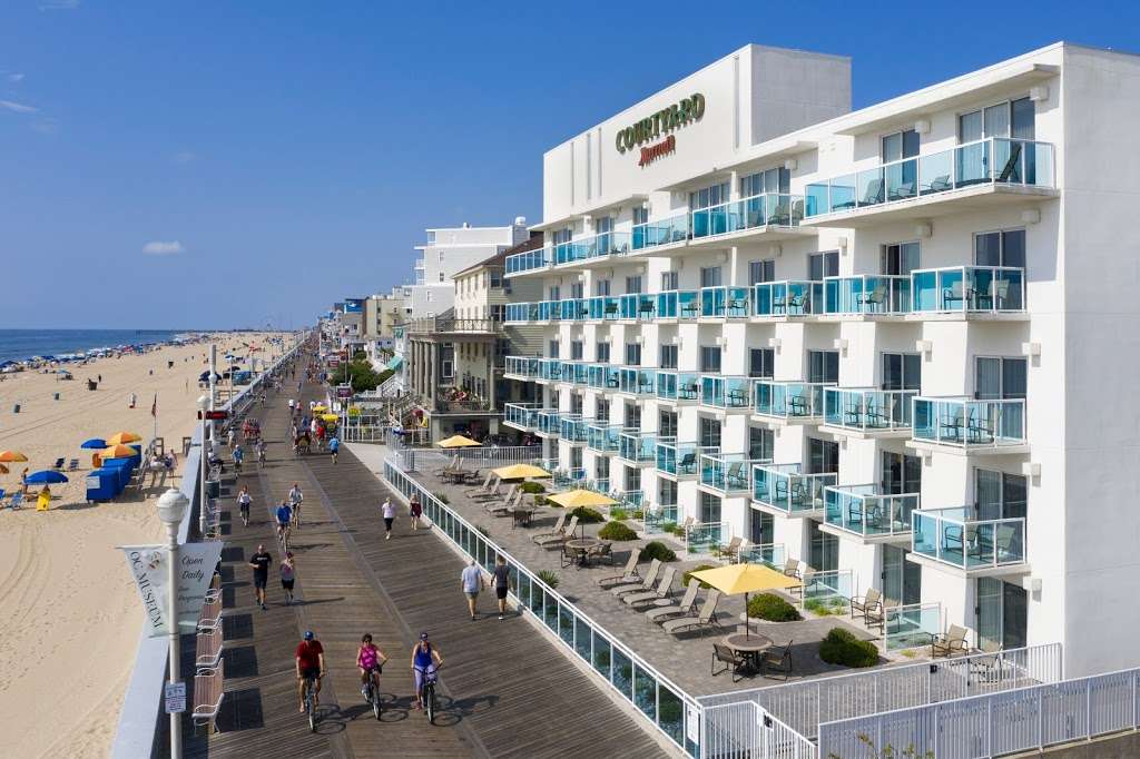 Courtyard by Marriott Ocean City Oceanfront | Two 15th St, Ocean City, MD 21842, USA | Phone: (410) 289-5008