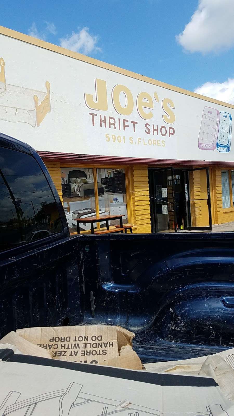 Joes Thrift Shop | 5901 S Flores St, San Antonio, TX 78214 | Phone: (210) 927-9700