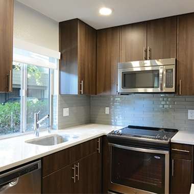 Forest Glen Townhomes | 1 Forest Glen St, Mountain View, CA 94043, USA | Phone: (650) 646-9625