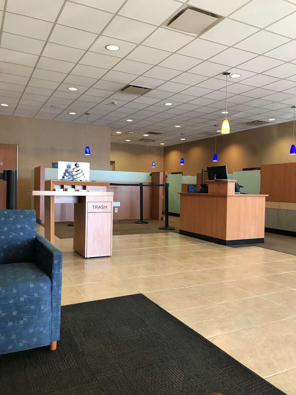 Chase Bank | 2531 E Ave S, Palmdale, CA 93550, USA | Phone: (661) 274-9640