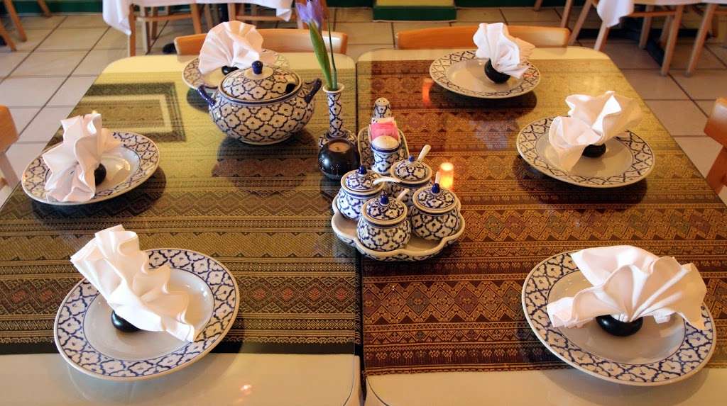 Salathai Thai Cuisine | 7258 Rosemead Blvd, San Gabriel, CA 91775, USA | Phone: (626) 287-5850