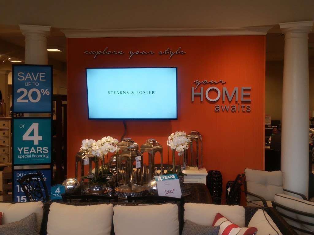 Ashley Homestore | 273 Federal Rd, Brookfield, CT 06804, USA | Phone: (203) 480-0000