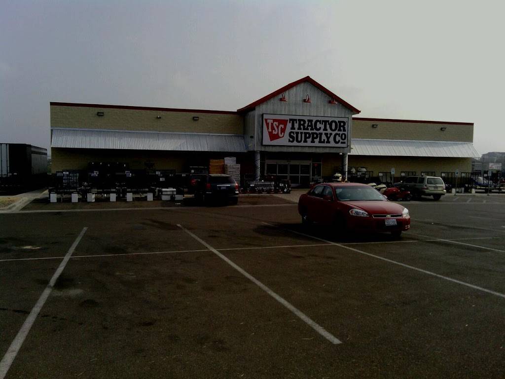 Tractor Supply Co. | 4102 TX-359, Laredo, TX 78043, USA | Phone: (956) 725-0468