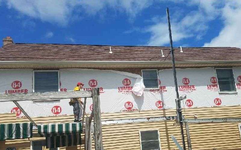 Mega Roofing & Siding Contractor | 1132 N 5th St, Stroudsburg, PA 18360, USA | Phone: (570) 669-3476