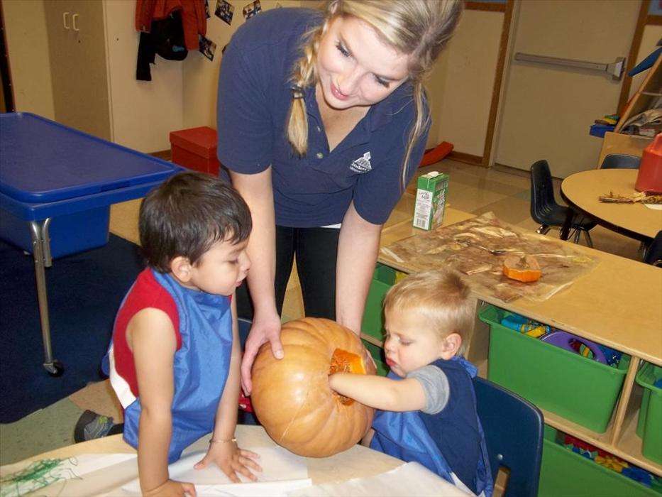 Glen Ellyn KinderCare | 2 South 726, IL-53, Glen Ellyn, IL 60137, USA | Phone: (630) 858-9333