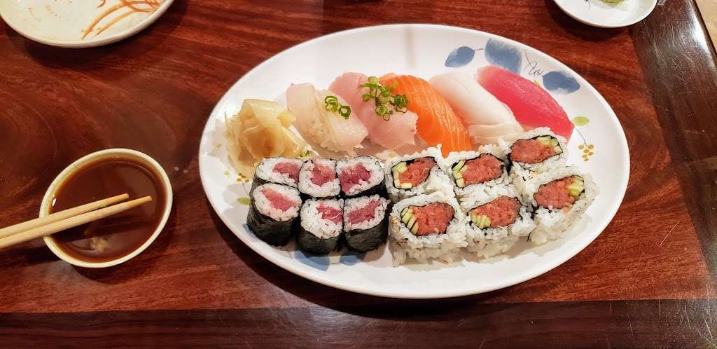 Sakura Sushi | 8247 Woodman Ave, Panorama City, CA 91402, USA | Phone: (818) 988-8060