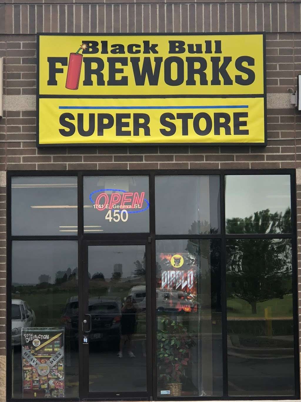 Black Bull Fireworks | 1741 Geneva St, Delavan, WI 53115, USA | Phone: (414) 349-2463 Black Bull Fireworks | 1741 Geneva St, Delavan, WI 53115, USA | Phone: (414) 349-2463