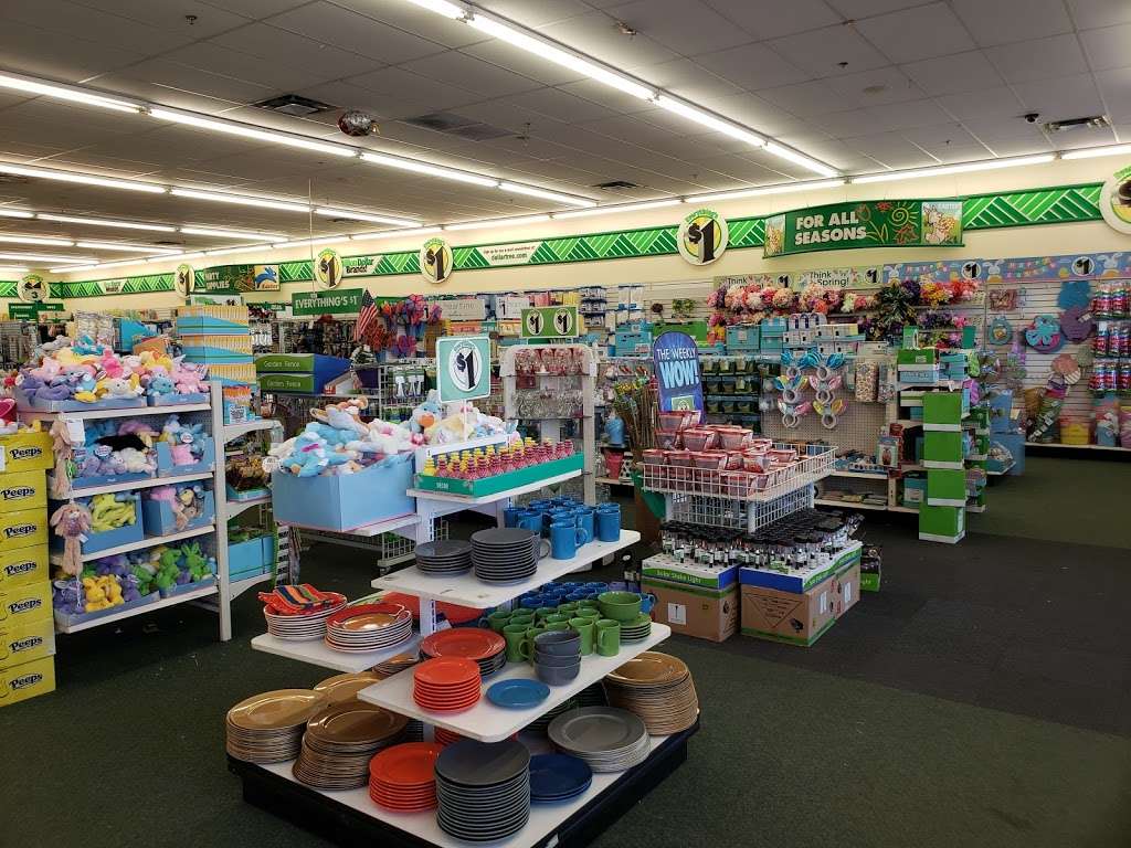 Dollar Tree | 3330 W Southern Ave #125, Phoenix, AZ 85041, USA | Phone: (623) 300-7315