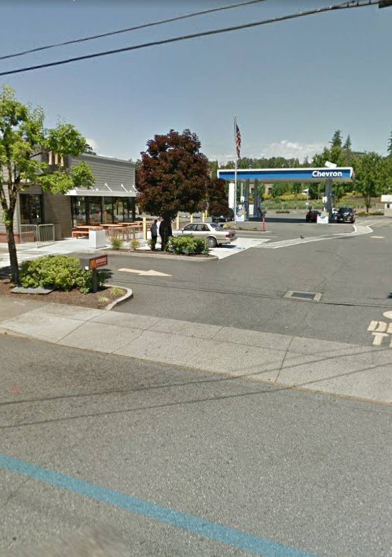 Chevron Gladstone | 830 E Berkeley St, Gladstone, OR 97027, USA | Phone: (503) 722-2179