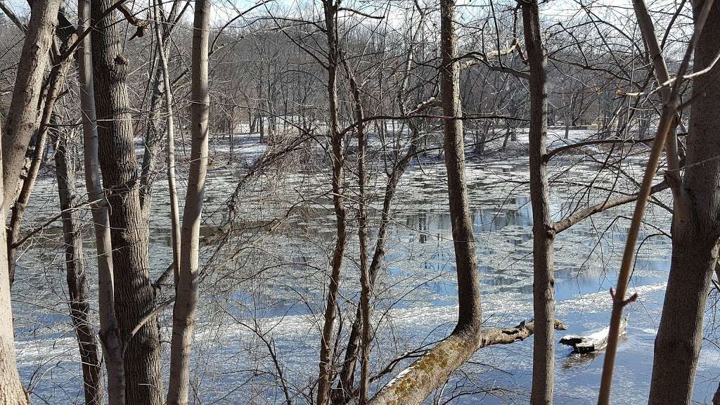 Delaware Canal State Park - Durham Aqueduct & Lock 21 | Kintnersville, PA 18930, USA