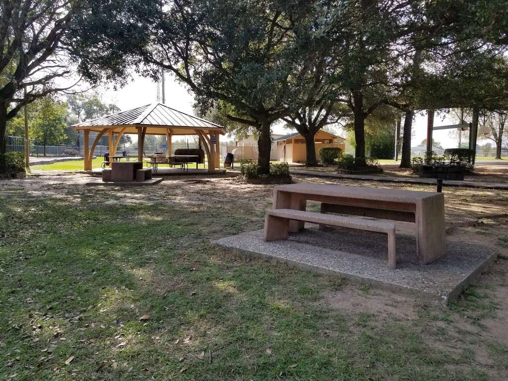 Samuel Mathews Park | 1728 E Hufsmith Rd, Tomball, TX 77375 | Phone: (281) 353-4196