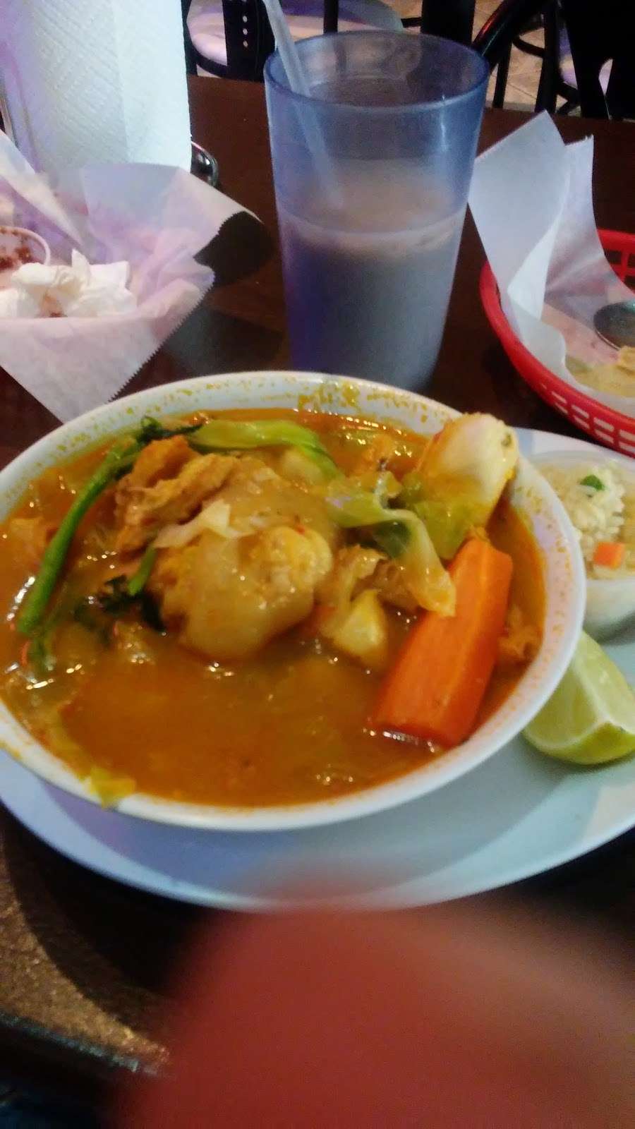 Puerta Vieja Restaurant | 8282 Bellaire Blvd, Houston, TX 77036, USA | Phone: (713) 771-1260