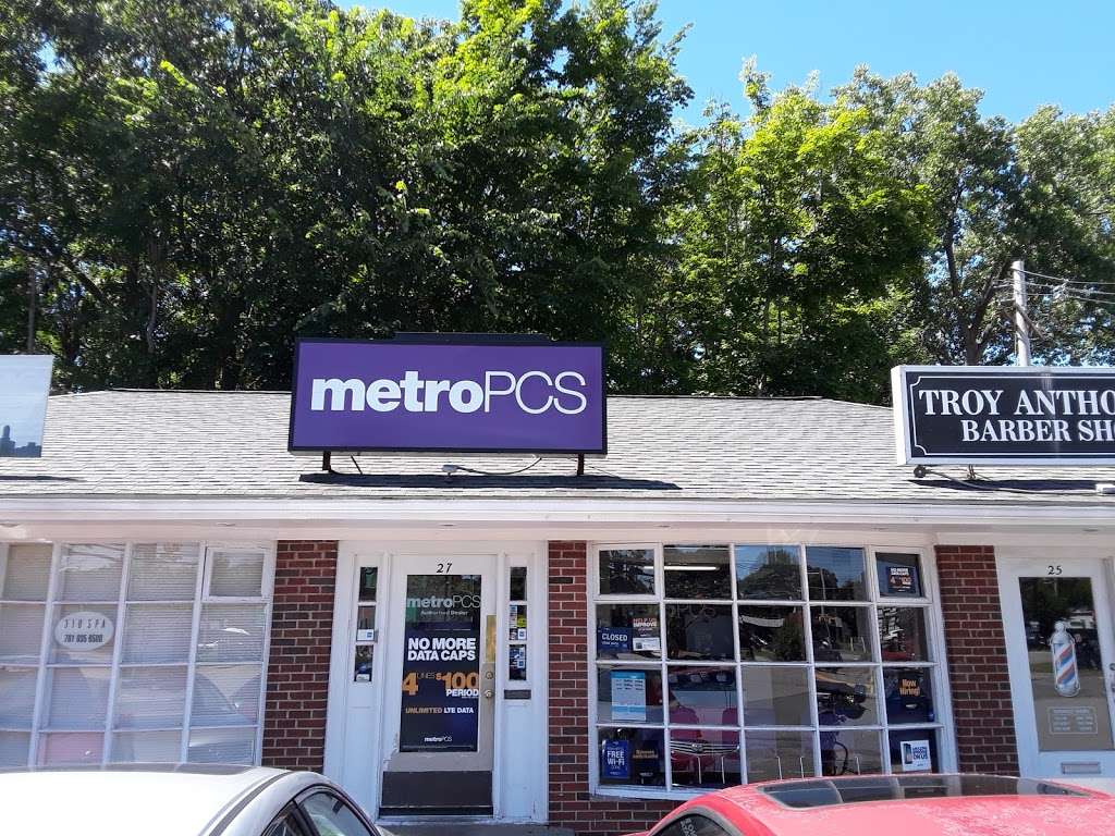 Metro by T-Mobile | 27 Russell St, Woburn, MA 01801, USA | Phone: (781) 933-9911