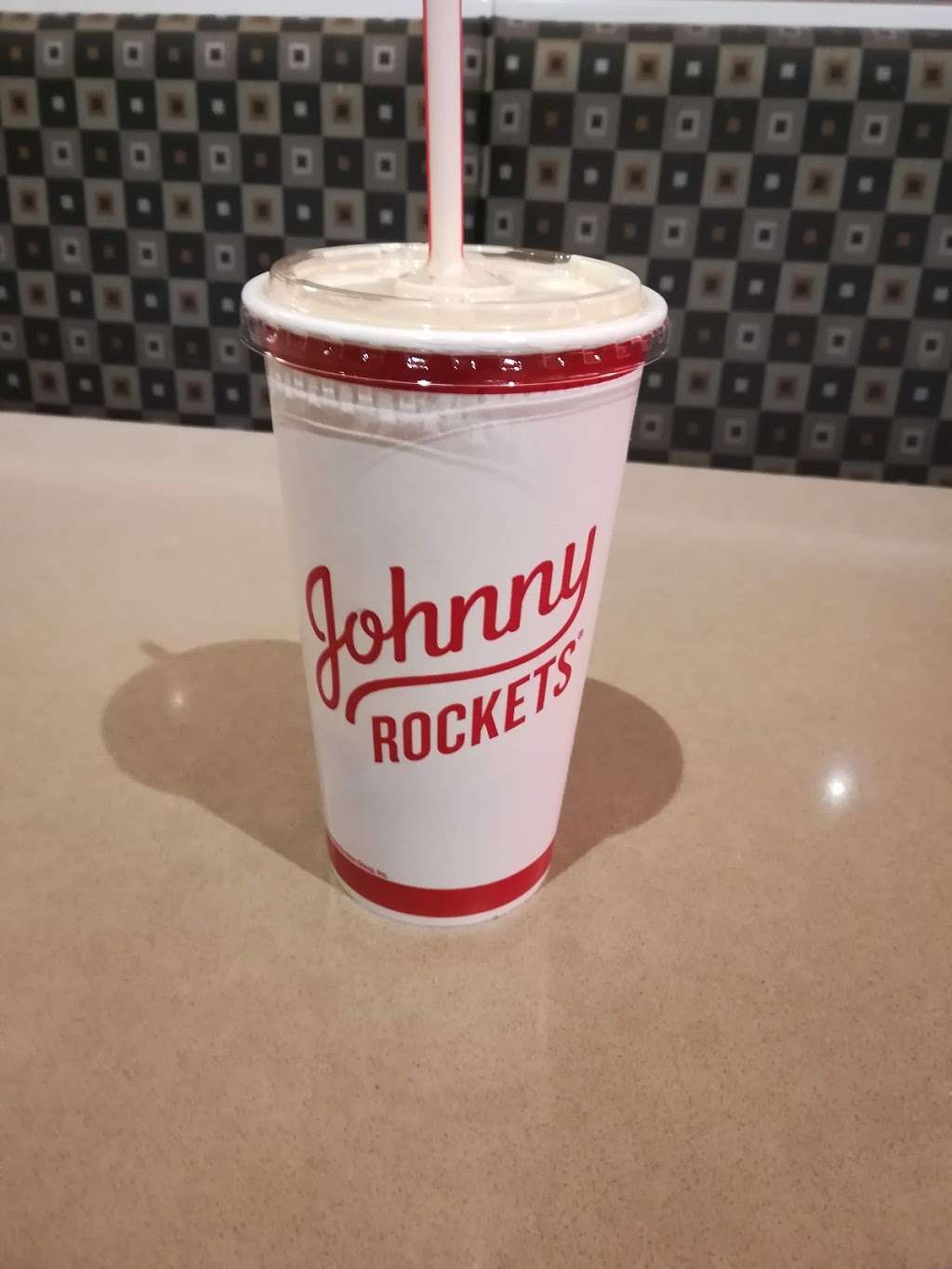 Johnny Rockets | 1600 Old Louisquisset Pike, Lincoln, RI 02865, USA | Phone: (401) 475-8446
