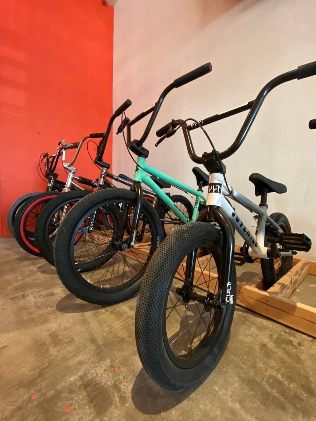 Golden Days Bike Co | 3328 E Anaheim St, Long Beach, CA 90804 | Phone: (562) 725-5671