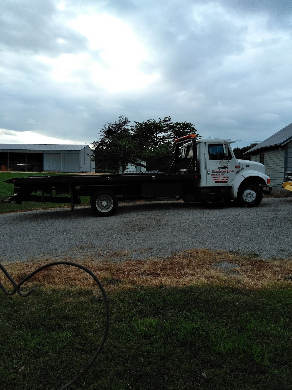 Miracle Towing & Recovery | 10800 Arend Rd, Martinsville, IN 46151, USA | Phone: (317) 992-6806