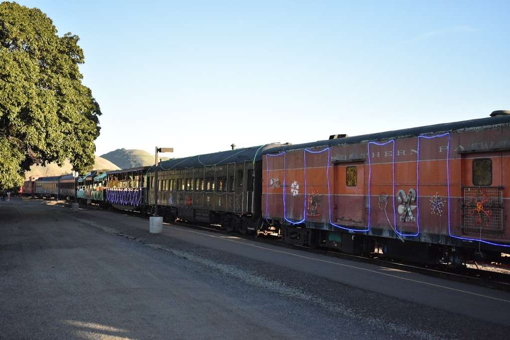 Niles Canyon Railway Boarding Platform | 37105 Vallejo Way, Fremont, CA 94536, USA