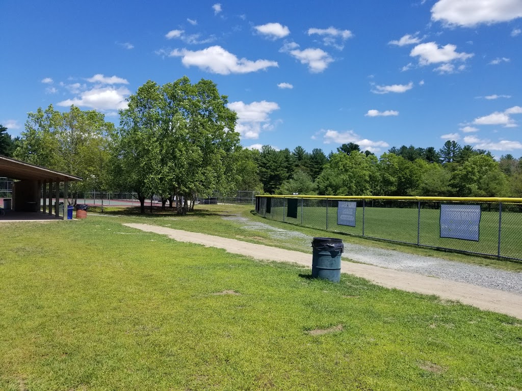 Pond St. Recreational Facility | Norfolk, MA 02056, USA
