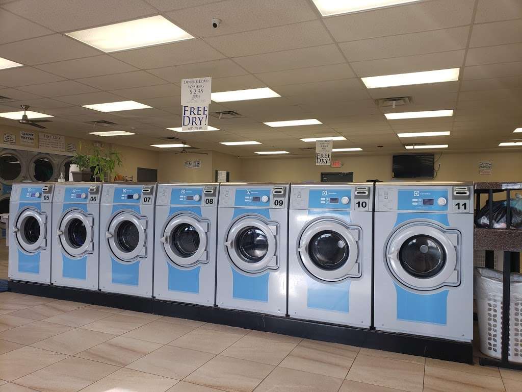 Delmar Laundromat | 1888 Delmar Dr, Folcroft, PA 19032, USA | Phone: (484) 494-1181