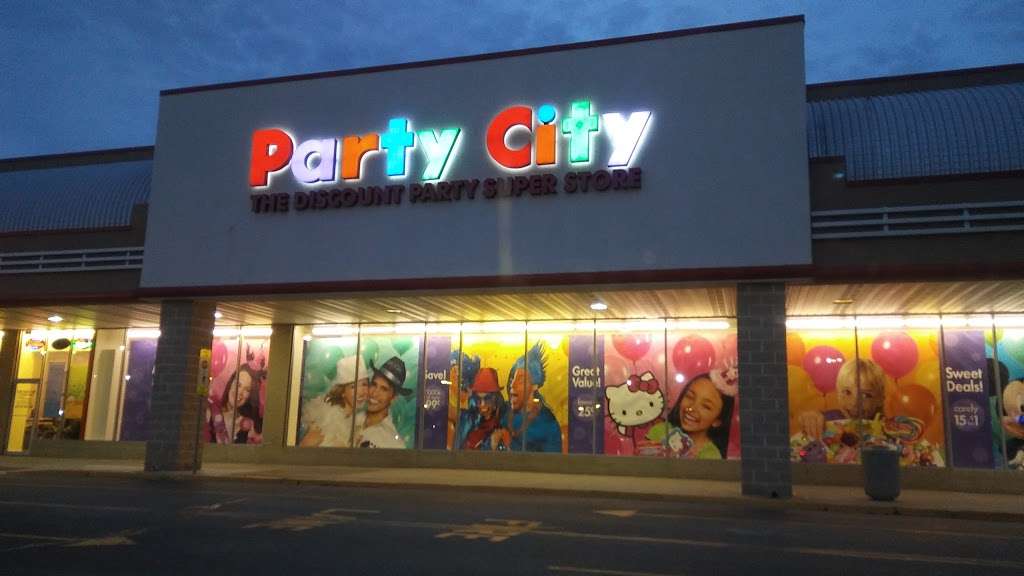 Party City | 2200 Mt Holly Rd, Burlington, NJ 08016, USA | Phone: (609) 386-1372