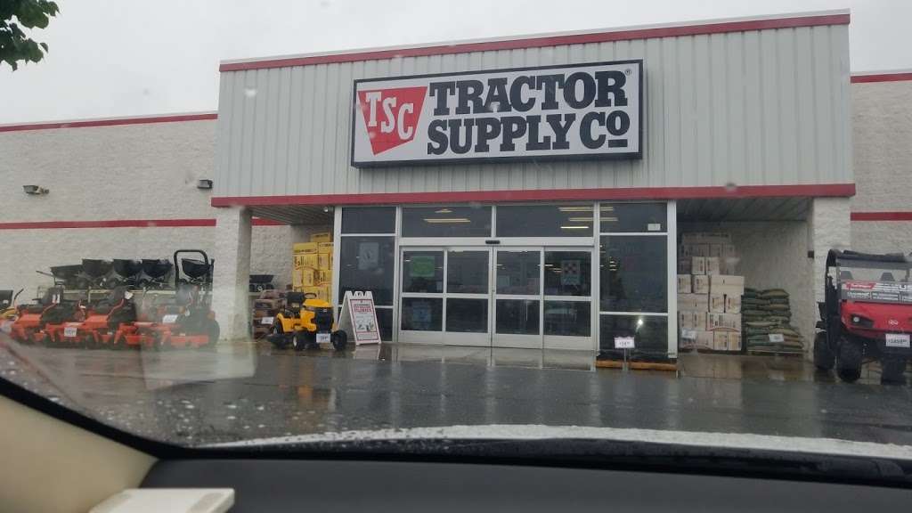 Tractor Supply Co. | 912 Middletown Warwick Rd, Middletown, DE 19709, USA | Phone: (302) 376-5900