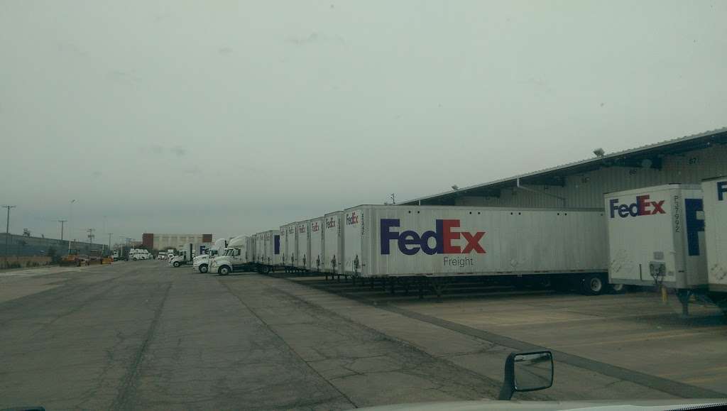 FedEx Freight | 1651 Wright Blvd, Schaumburg, IL 60193, USA | Phone: (800) 892-6558
