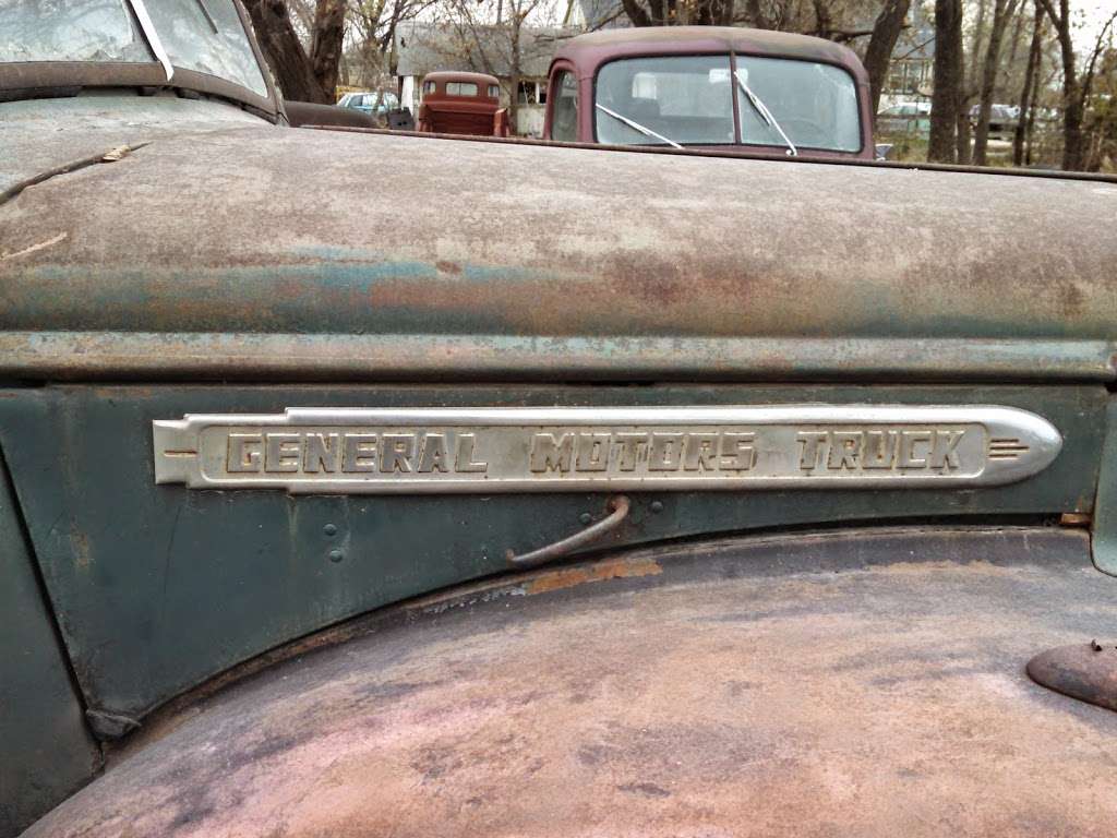 Leonards Used Cars & Trucks | 2644 Kingman Rd, Ottawa, KS 66067, USA | Phone: (785) 242-5017