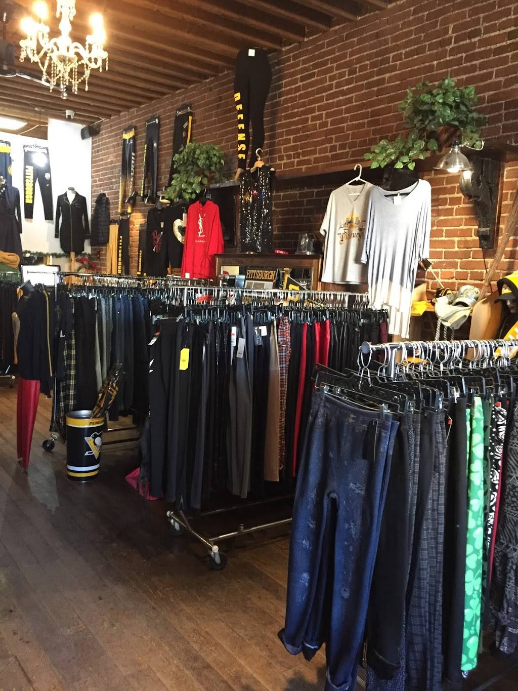 4J Leggings Boutique | 1814 Penn Ave, Pittsburgh, PA 15222 | Phone: (412) 390-5674