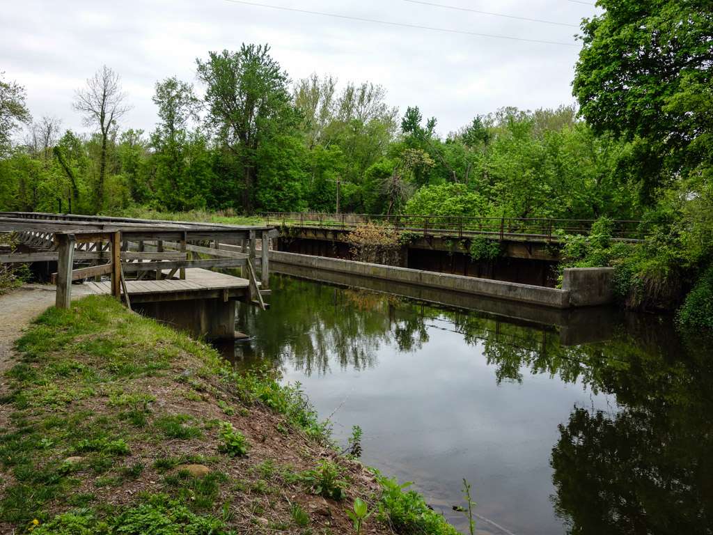 Alexauken Creek Aquaduct | Delaware and Raritan Canal State Park Trail, Lambertville, NJ 08530, USA