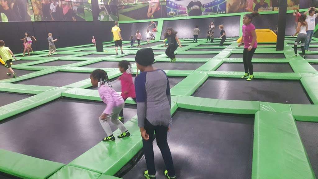 Launch Trampoline Park | 1500 Almonesson Rd, Deptford Township, NJ 08096, USA | Phone: (856) 302-6080